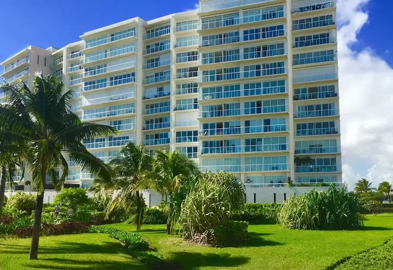 Apartamento de Lujo en Cancún - Disfruta tu Privacidad 