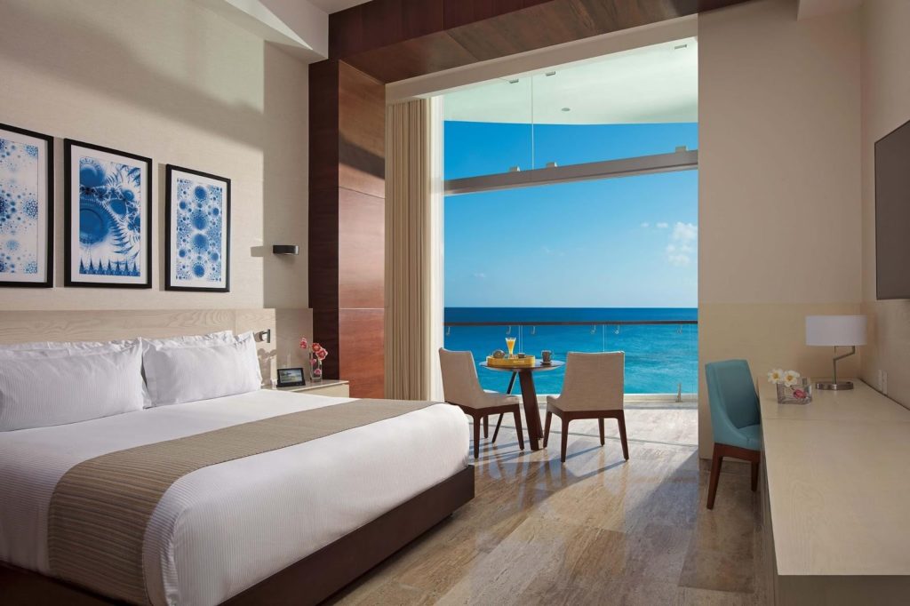 Reflect Cancún Resort Hotel 02