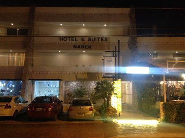 hotel-&-suites-nader-01